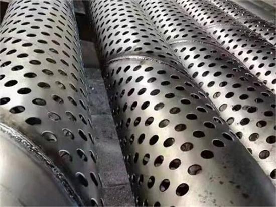 吉安圆孔滤水管厂家
